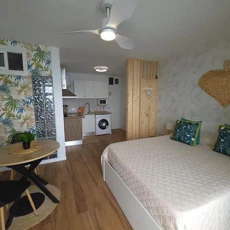 Beautifull A Y B Appartement